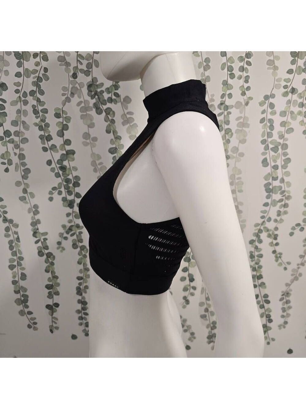 Koral UNAMI MAURI N MOCK NECK CROP TOP Sz S - Picture 5 of 9